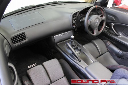 S2000のデッキ交換(DEH-970)とスピーカー交換の様子です